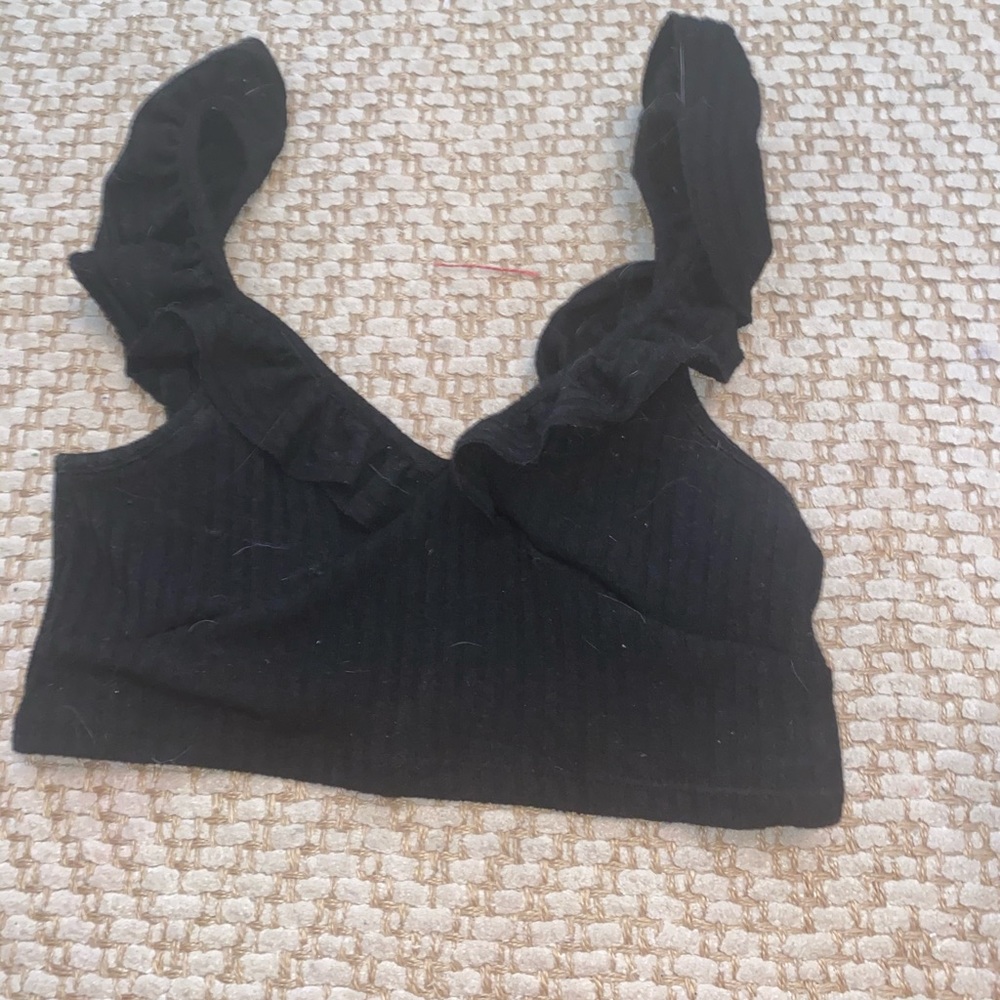 urban outfitters crop top